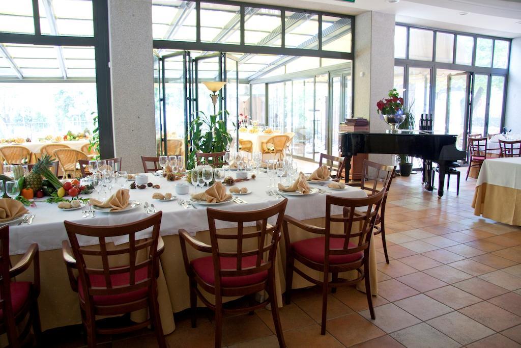 Hospedium Hotel Los Lanceros San Lorenzo de El Escorial Kültér fotó